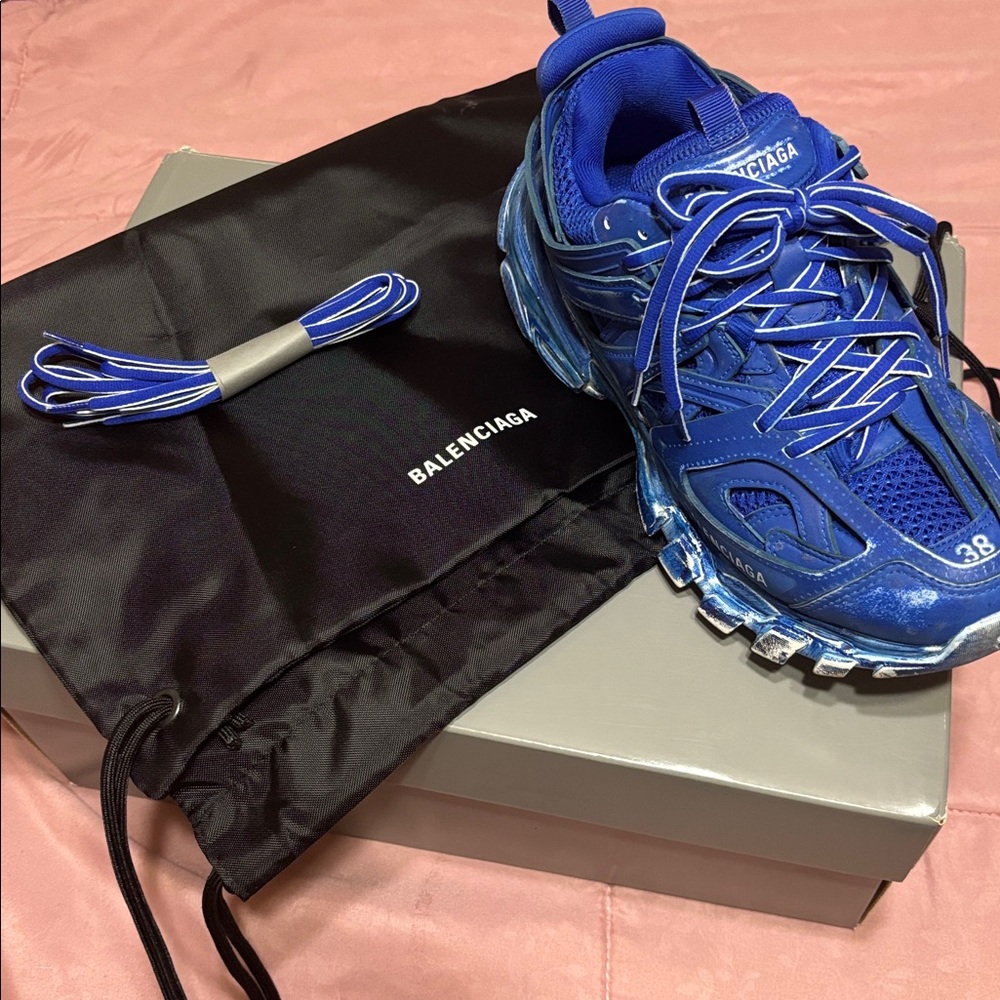 Balenciaga Vibrant Blue Trail Sneakers. Previously ❤️